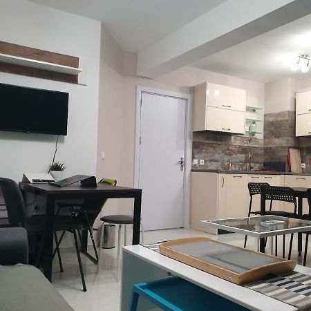 New The Twins Varna Two-Bedroom, Apt 5 At 15 Tsani Ginchev Street, Floor 3 Kültér fotó