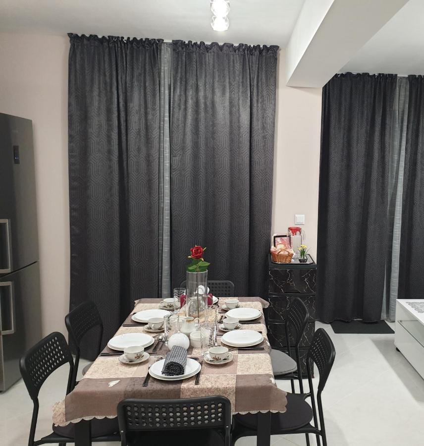 New The Twins Varna Two-Bedroom, Apt 5 At 15 Tsani Ginchev Street, Floor 3 Kültér fotó