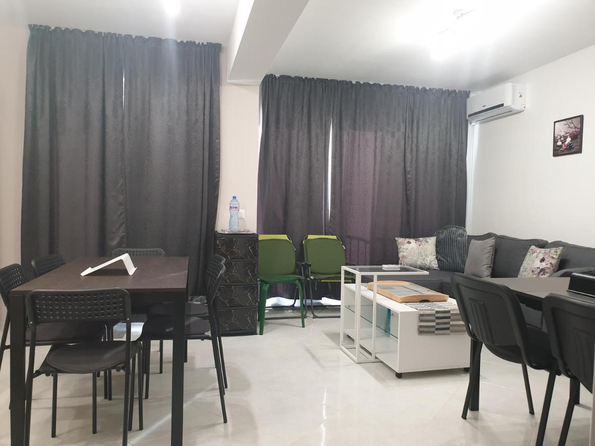 New The Twins Varna Two-Bedroom, Apt 5 At 15 Tsani Ginchev Street, Floor 3 Kültér fotó