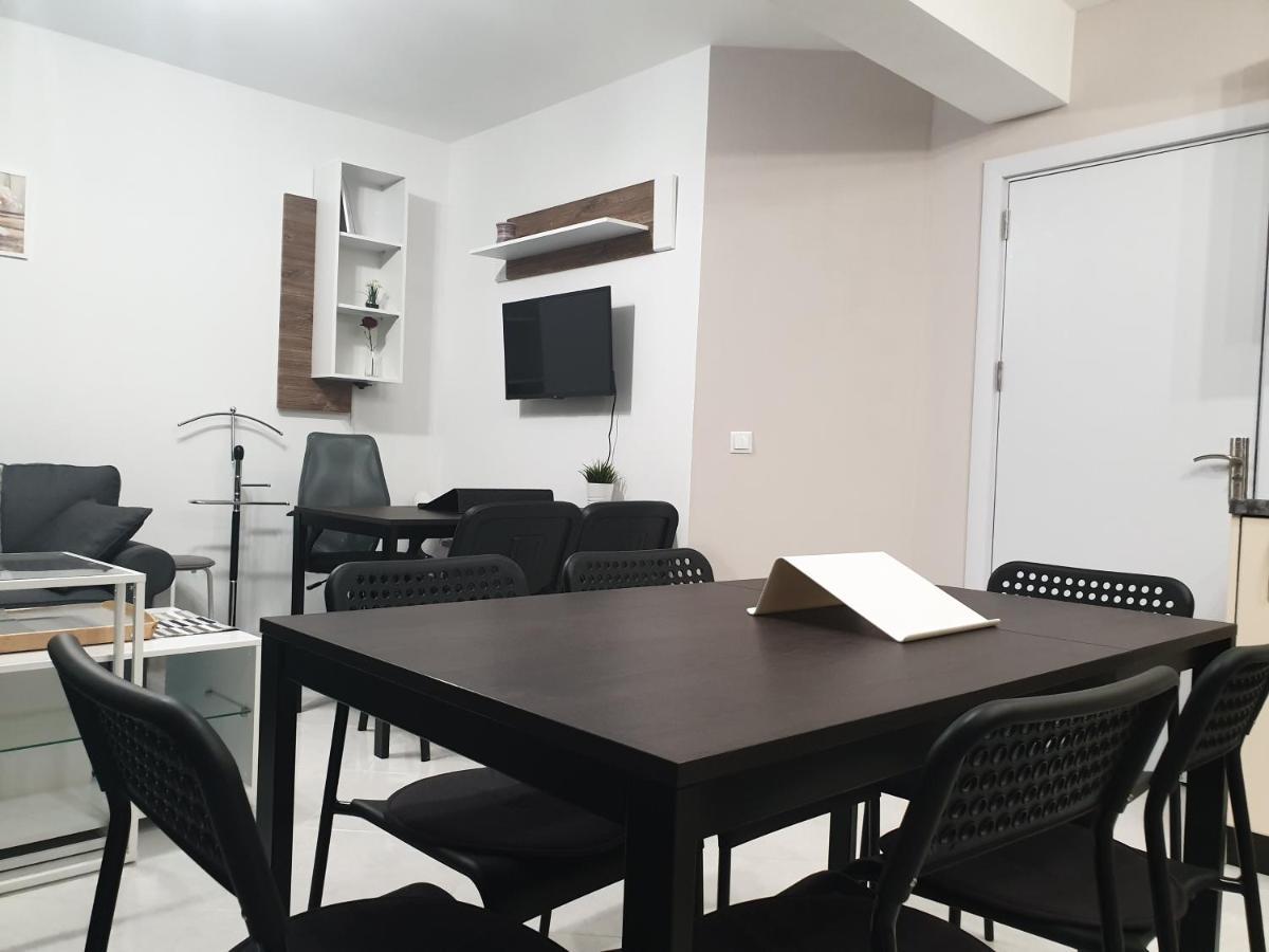 New The Twins Varna Two-Bedroom, Apt 5 At 15 Tsani Ginchev Street, Floor 3 Kültér fotó