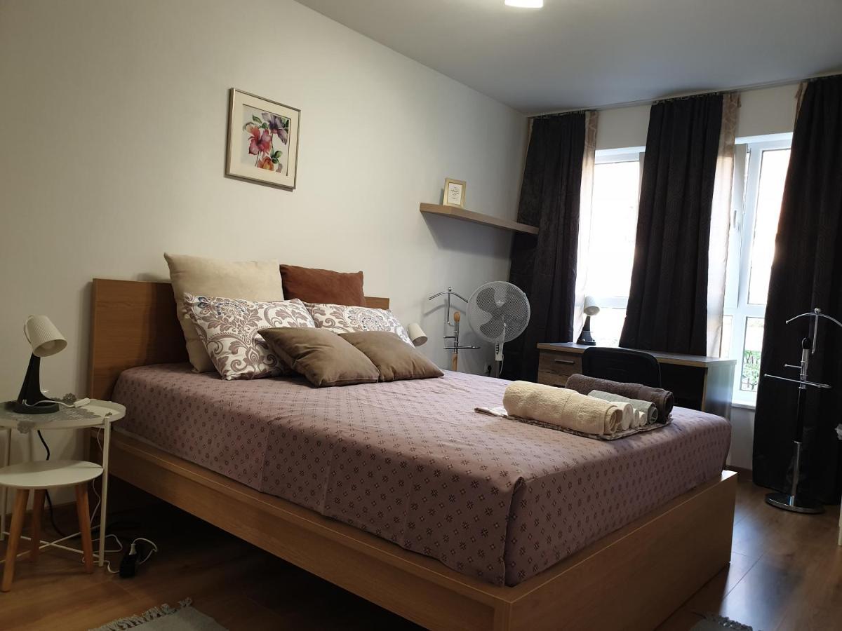 New The Twins Varna Two-Bedroom, Apt 5 At 15 Tsani Ginchev Street, Floor 3 Kültér fotó